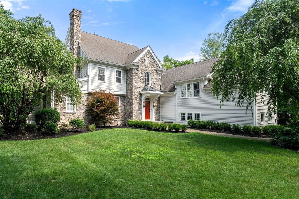 Property Photo:  114 Fox Run Rd  MA 01740 