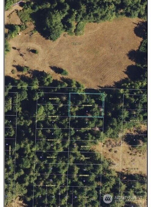 Property Photo:  0  Apn932100906  WA 98320 