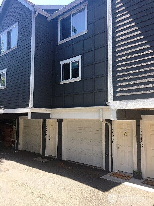 Property Photo: 12723 35th Avenue NE A WA 98125