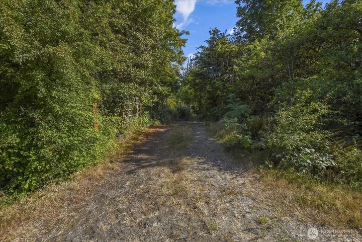Property Photo: 9774 NE Kitsap Street WA 98110