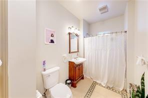 Property Photo:  224 Pleasant Street 2  RI 02906 