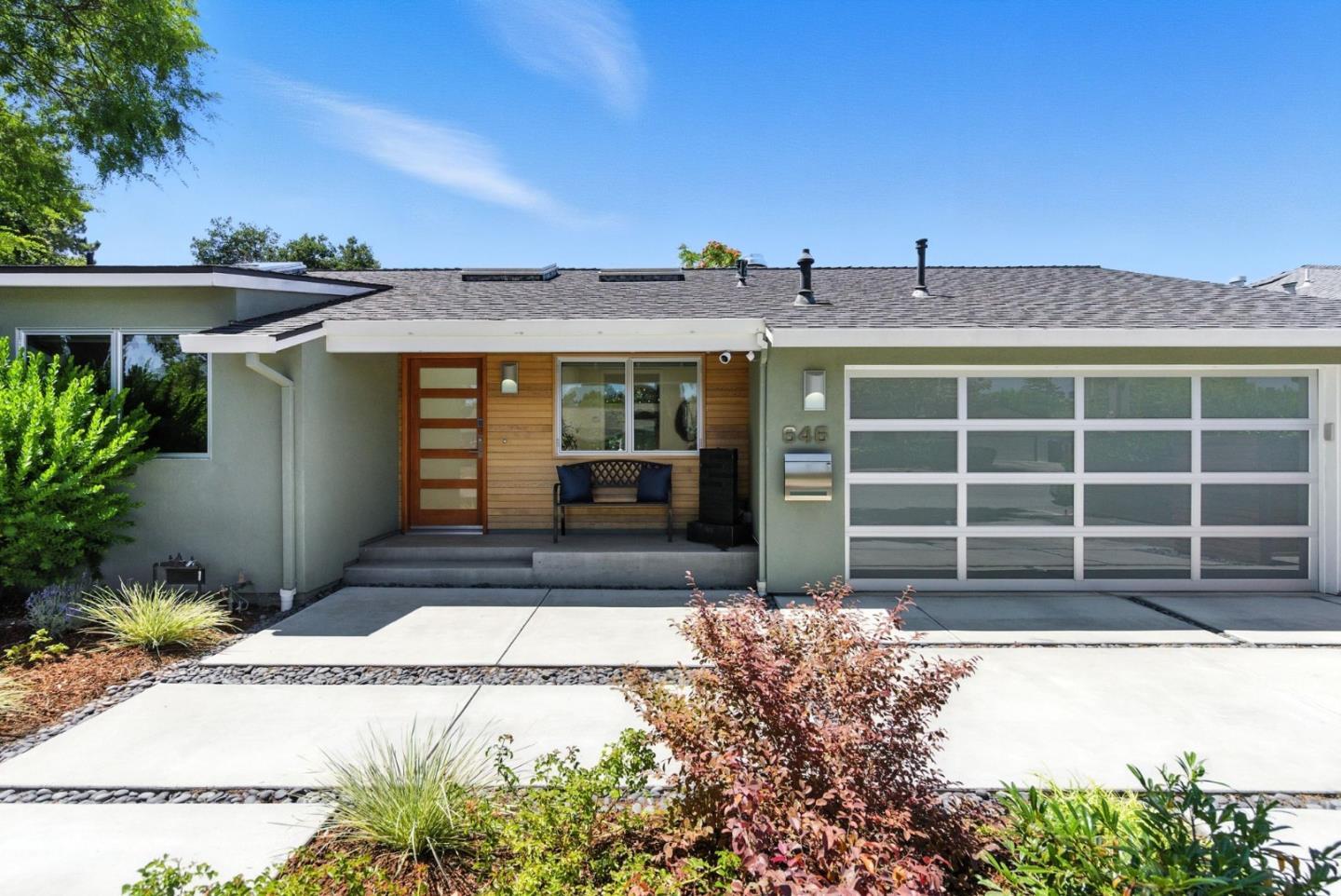 Property Photo:  646 Georgia Avenue  CA 94306 