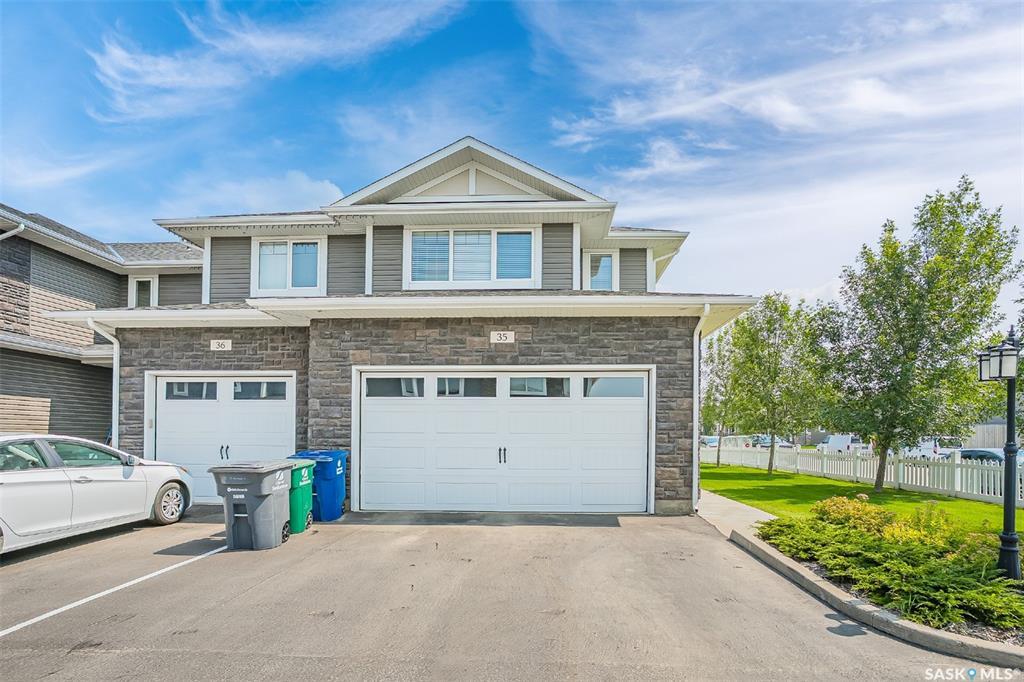 115 Veltkamp Crescent 35  Saskatoon SK S7T 0T7 photo