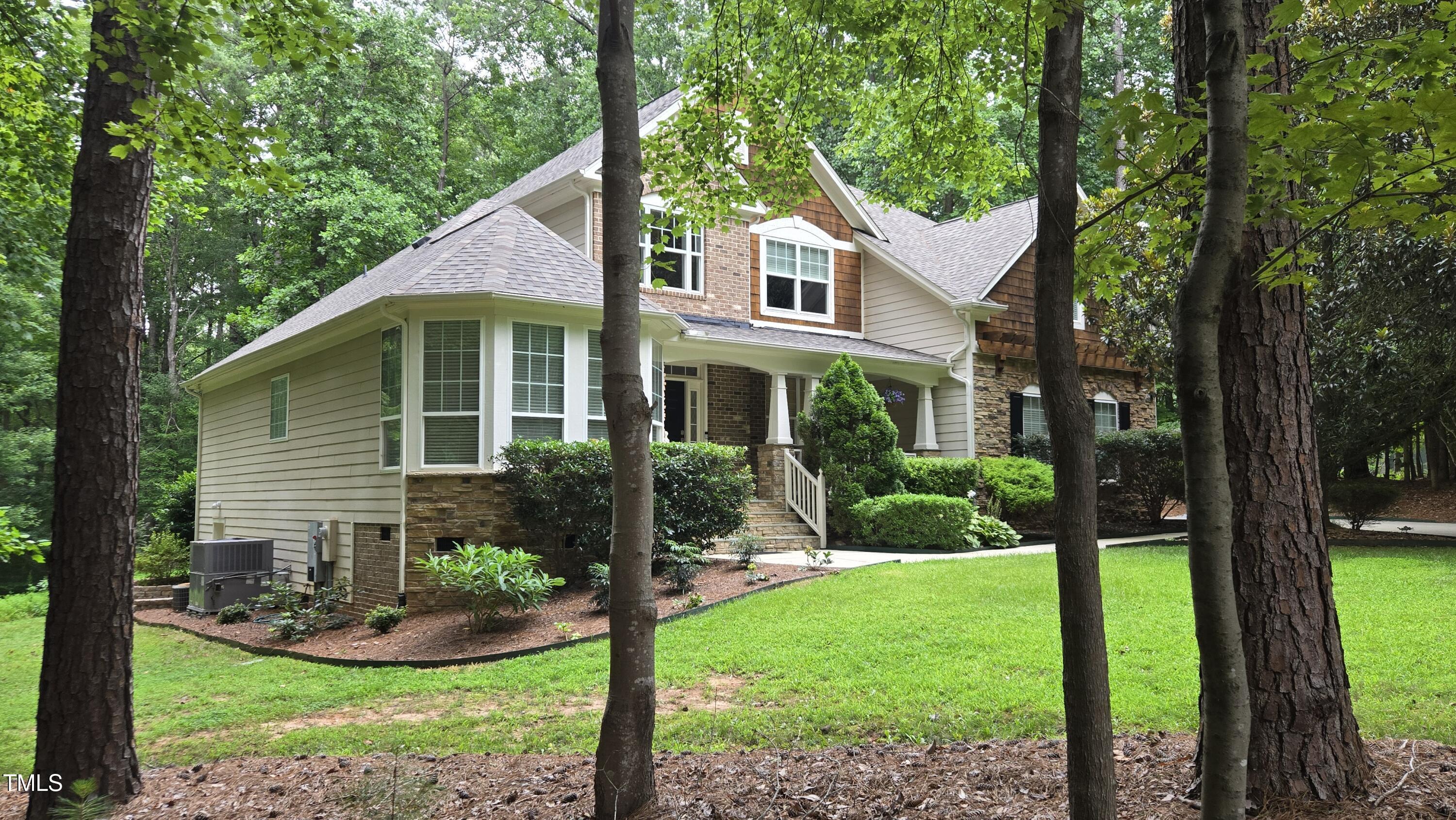 Property Photo: 7308 River Glen Court NC 27614