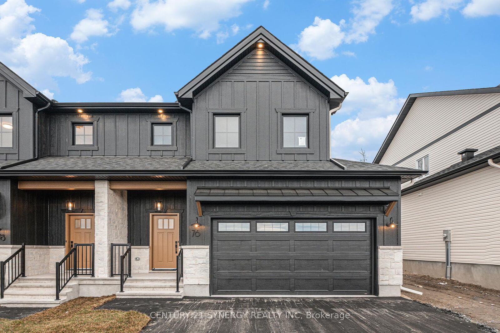 Property Photo:  69 Villeneuve Street  ON K0C 1W0 