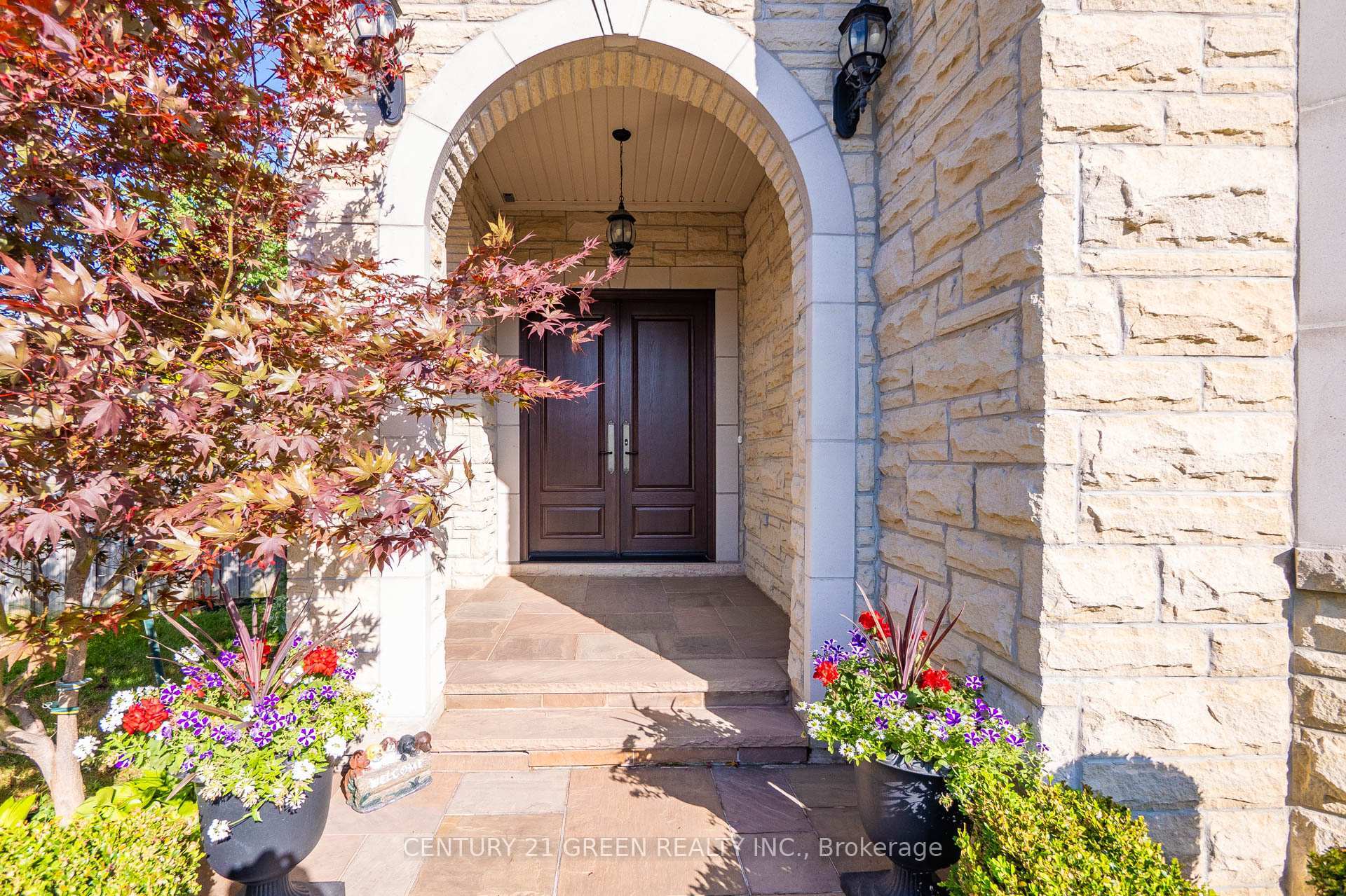 Property Photo: 345 Potts Terrace N/A ON L9T 0X5
