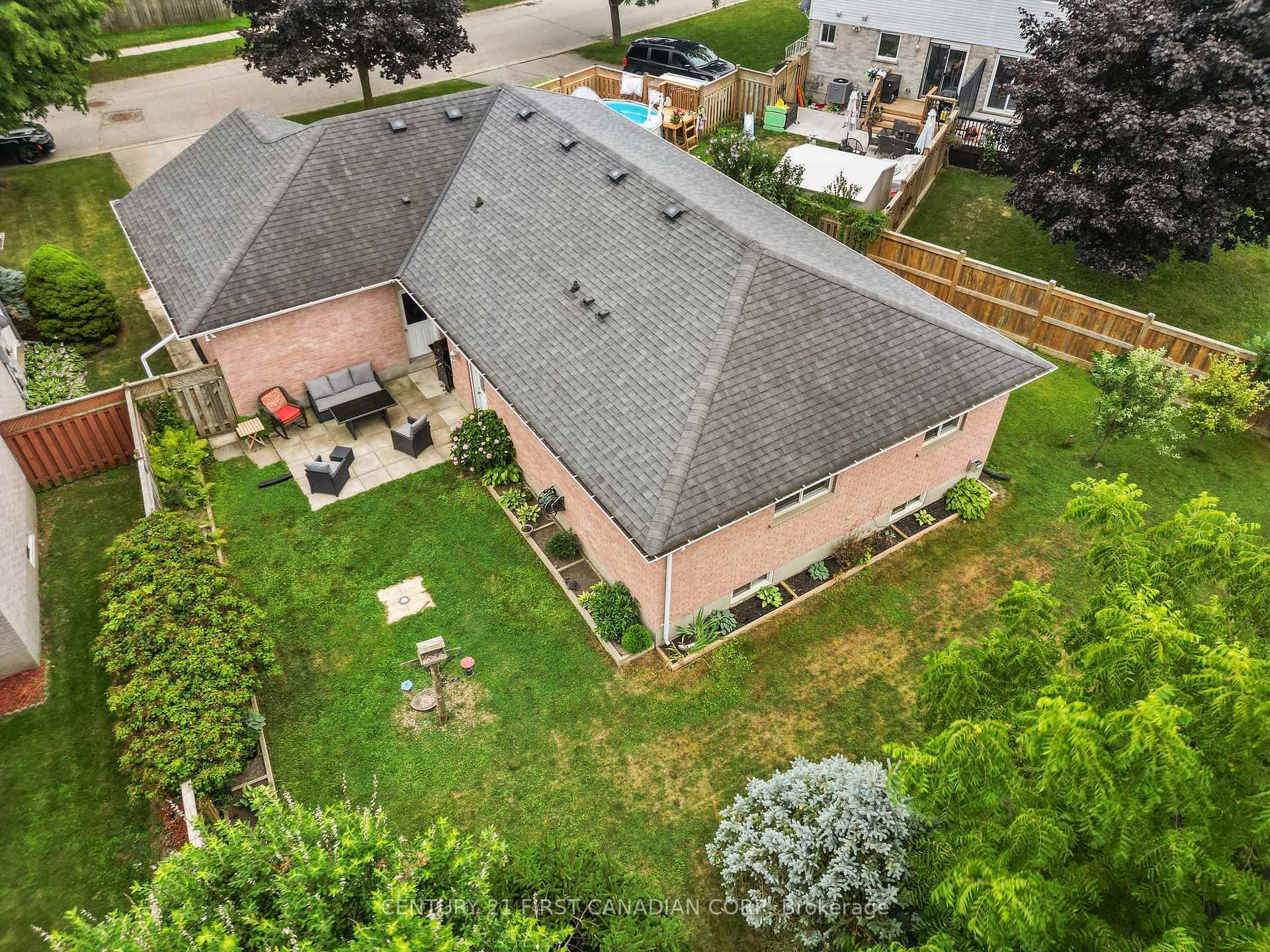 Photo de la propriété: 7 Sifton Drive ON N5R 6C6