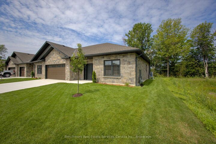 Property Photo:  1182 Queen Street 56  ON N2Z 1G4 