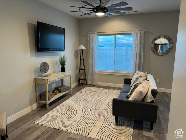 Property Photo: 193 E 700 N 19 UT 84627