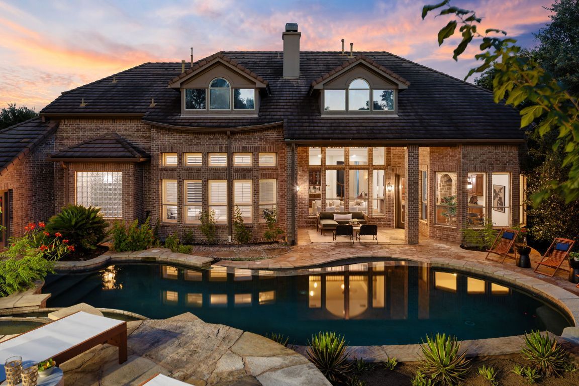 Property Photo:  2416 University Club Drive  TX 78732 