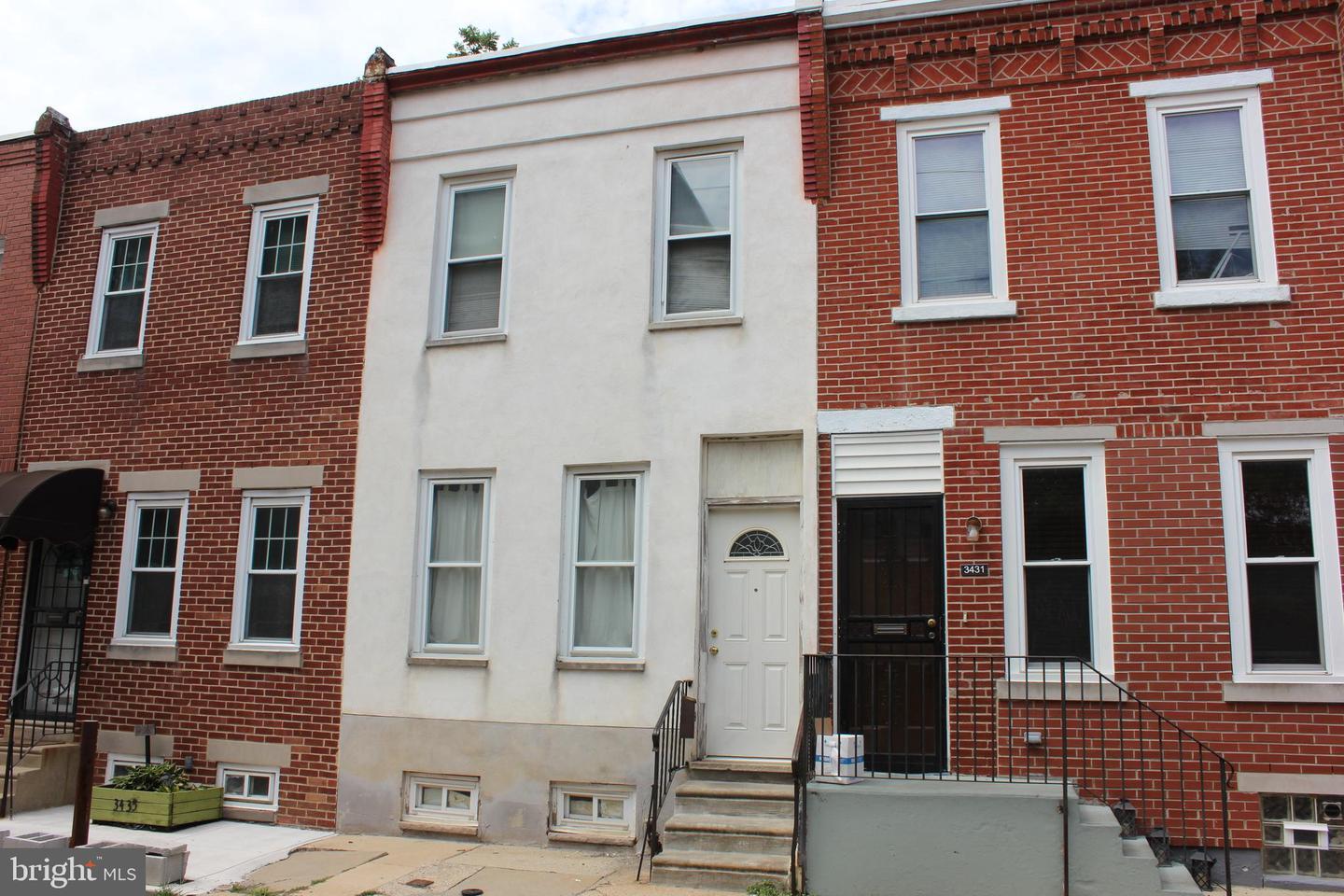 Property Photo:  3433 Mount Vernon Street  PA 19104 