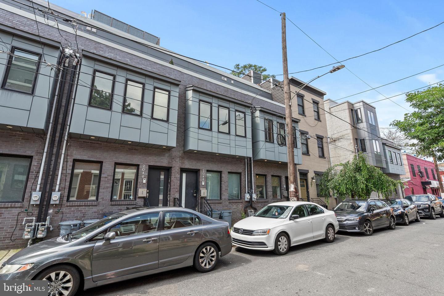 2048 Gerritt Street  Philadelphia PA 19146 photo