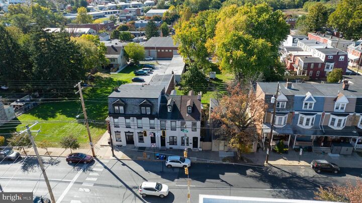 Property Photo: 618 S Queen Street 626 PA 17603