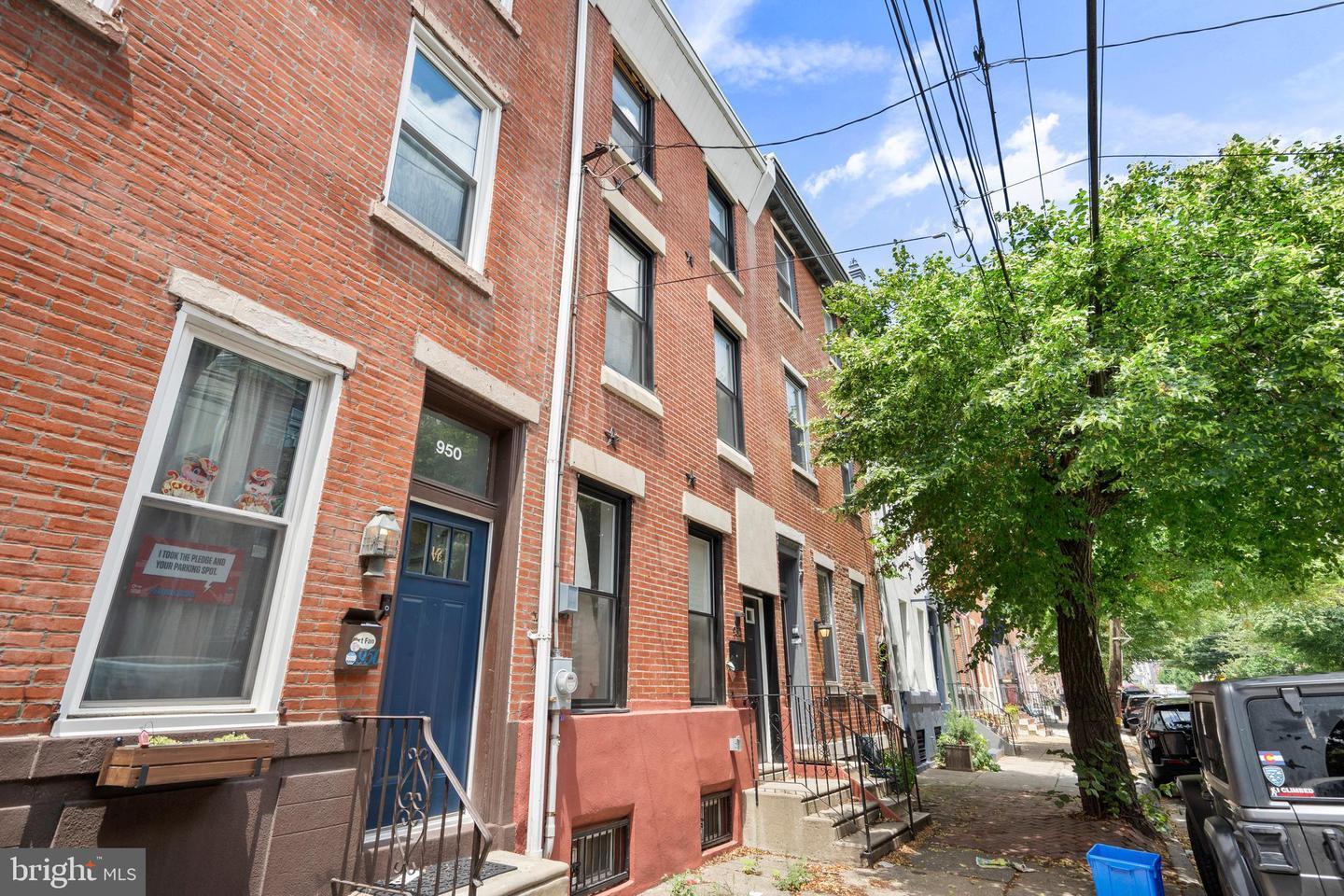 Property Photo: 952 N 5th Street PA 19123