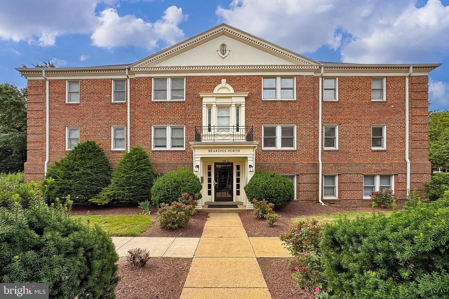 Property Photo:  722 S Washington Street 103  VA 22314 