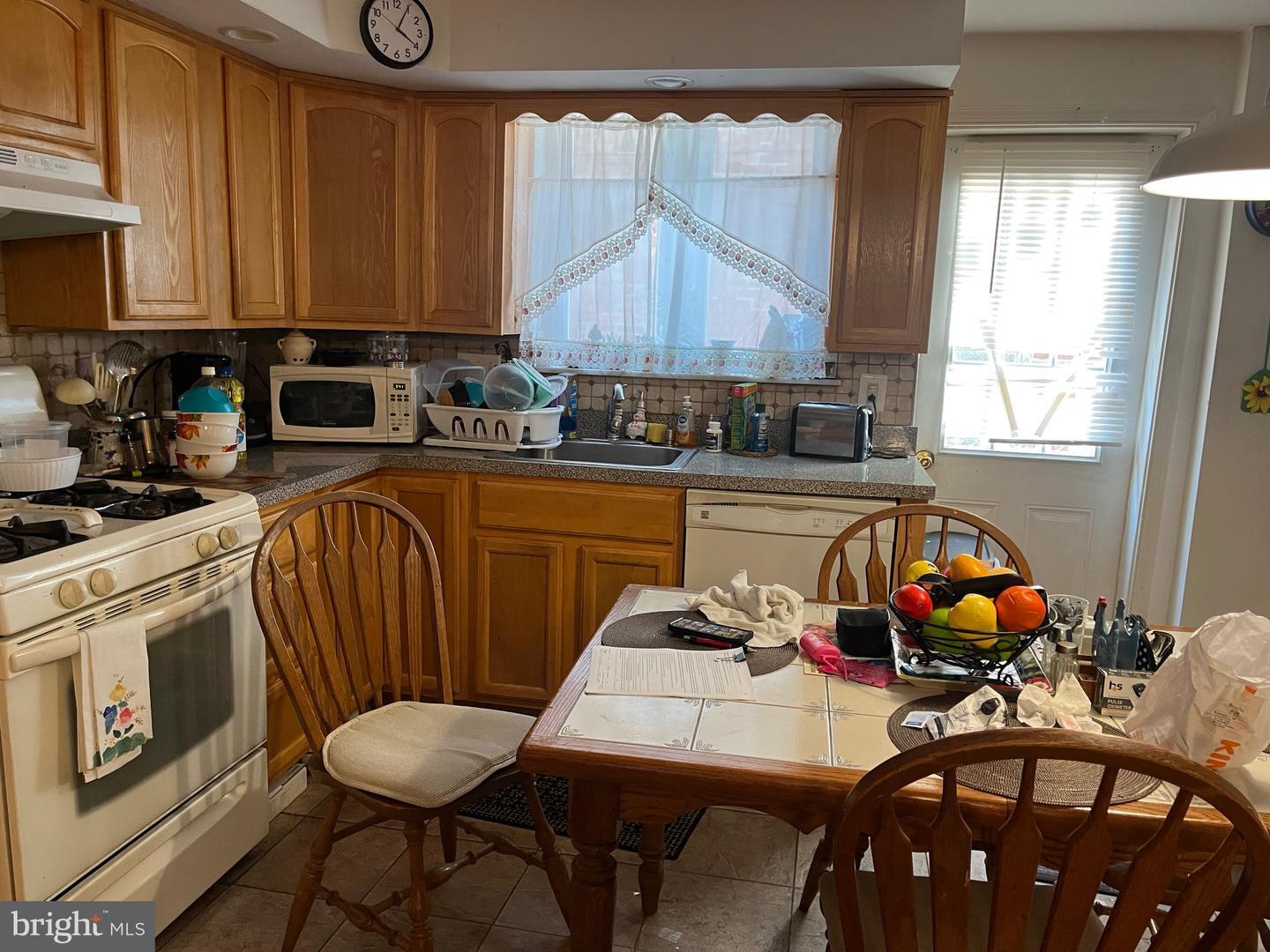 Property Photo:  1204 Moore Street  PA 19148 