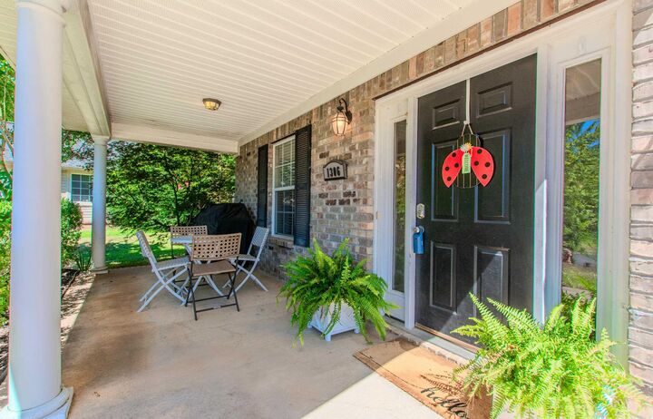Property Photo: 1306 Oxford Avenue AR 72019