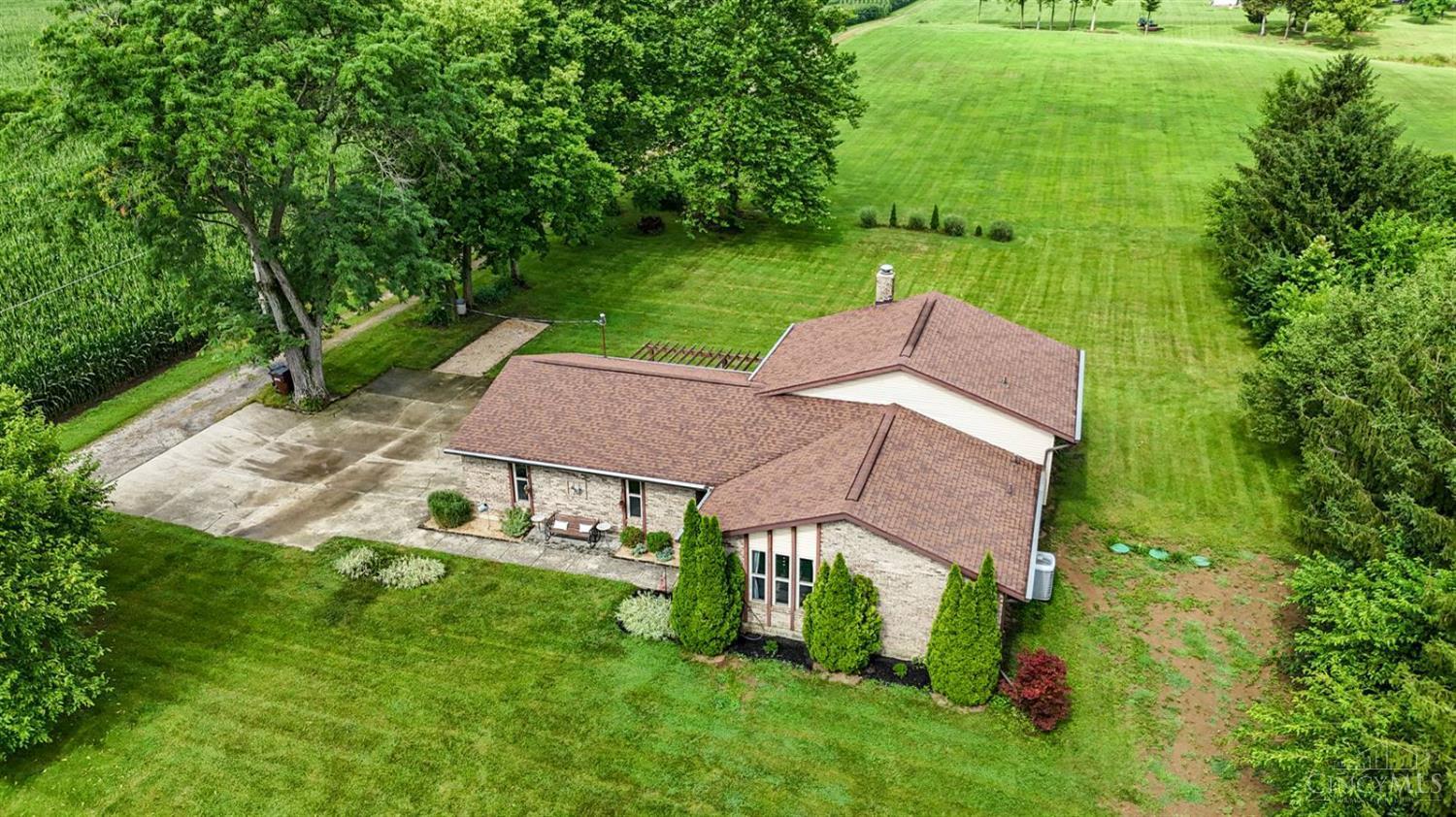 Property Photo:  4135 Race Lane Road  OH 45053 