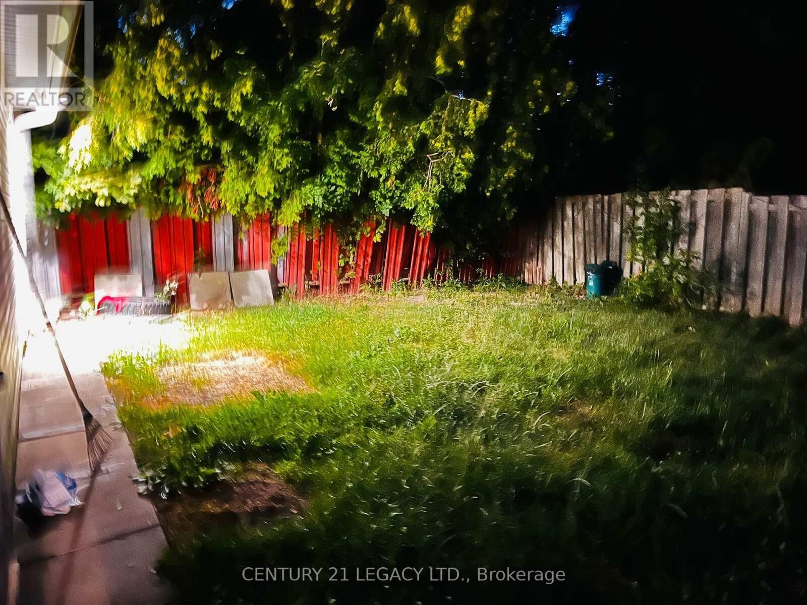 Property Photo: 100 Sutherland Avenue ON L6V 2H7