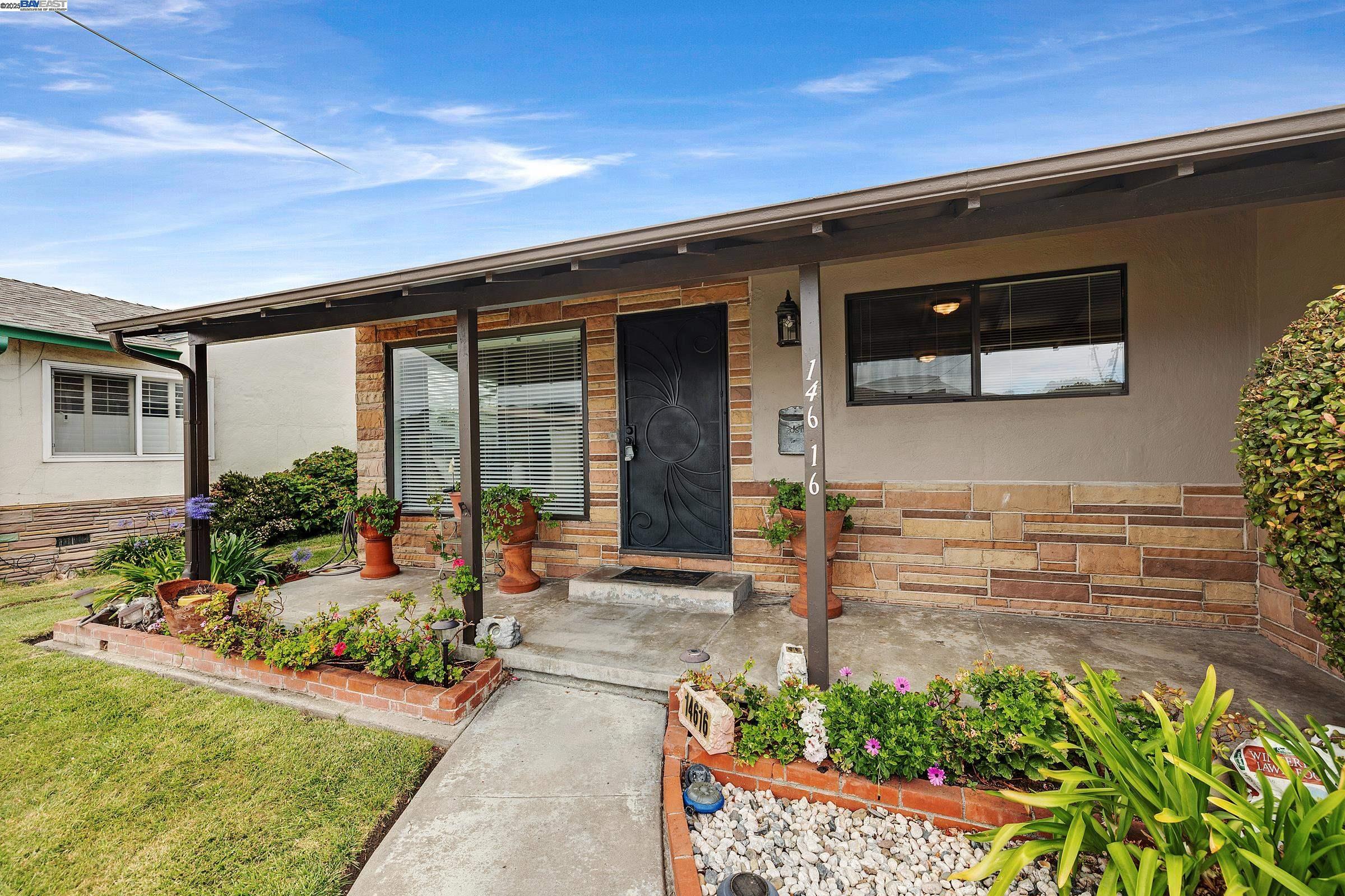 Property Photo: 14616 Elm St CA 94579