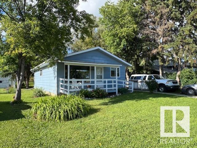 4708 51 Avenue  Wildwood AB T0E 2M0 photo