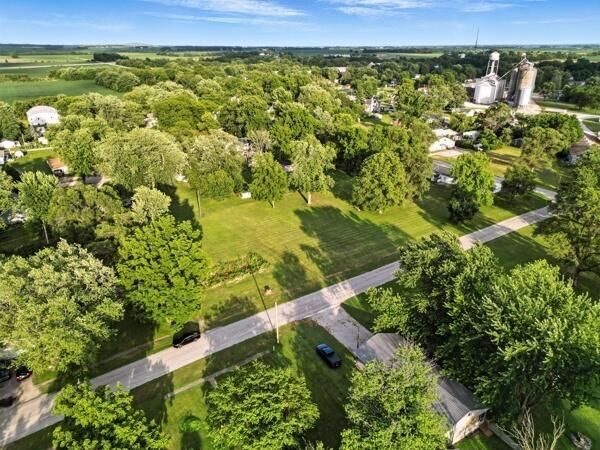 Property Photo:  419 Clay Street  IN 47963 