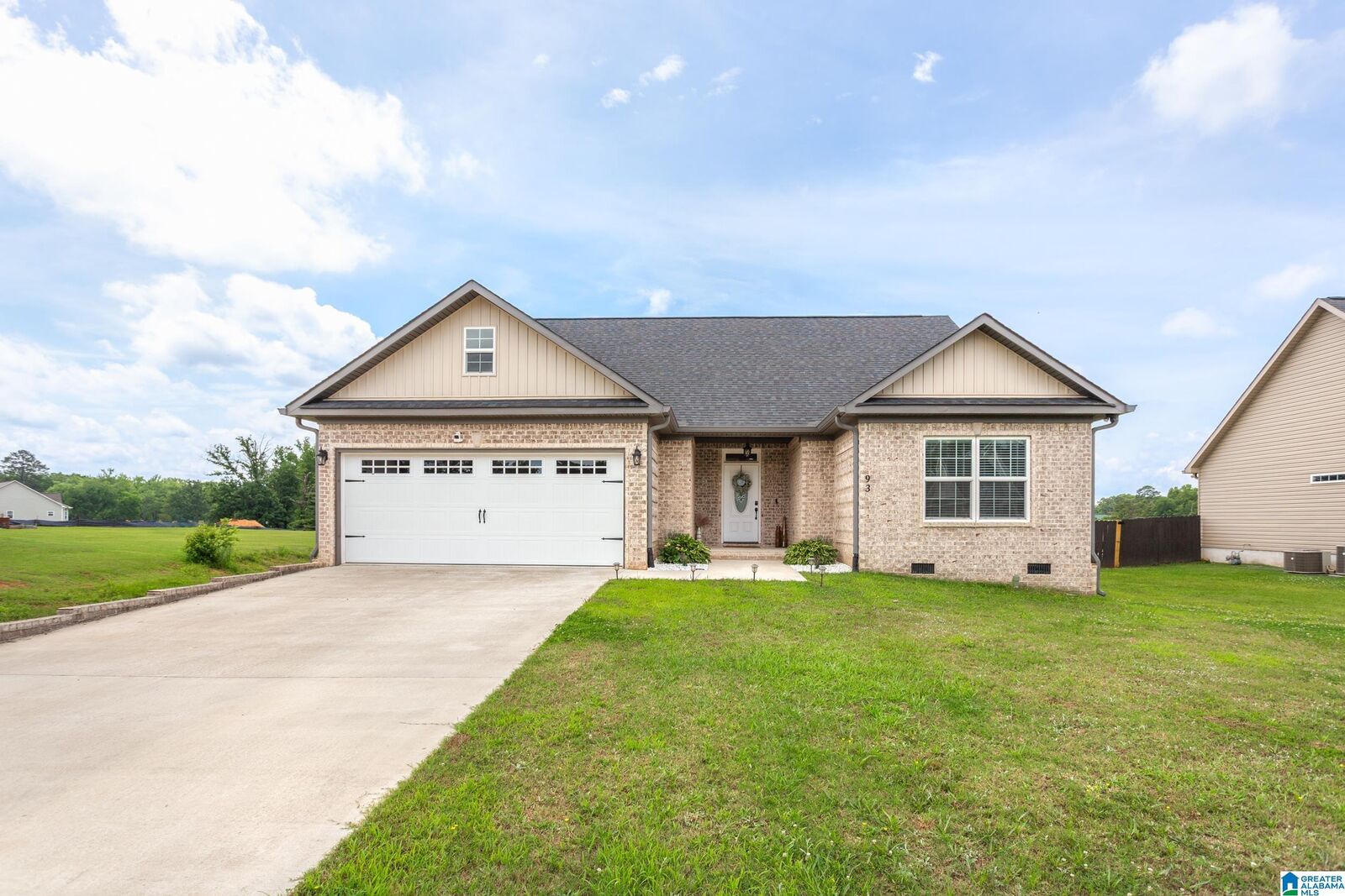 Property Photo: 93 Chloe Drive AL 35096