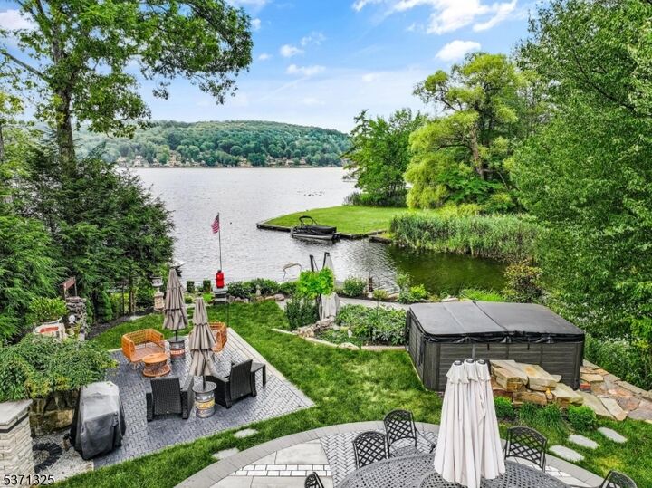 Property Photo:  590 W Shore Trl  NJ 07871 