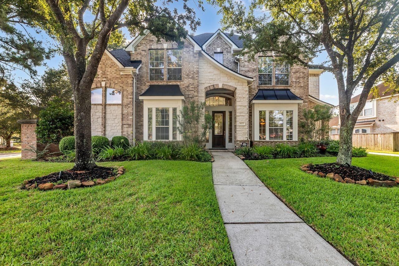 Property Photo:  14222 Windy Crossing Lane  TX 77396 