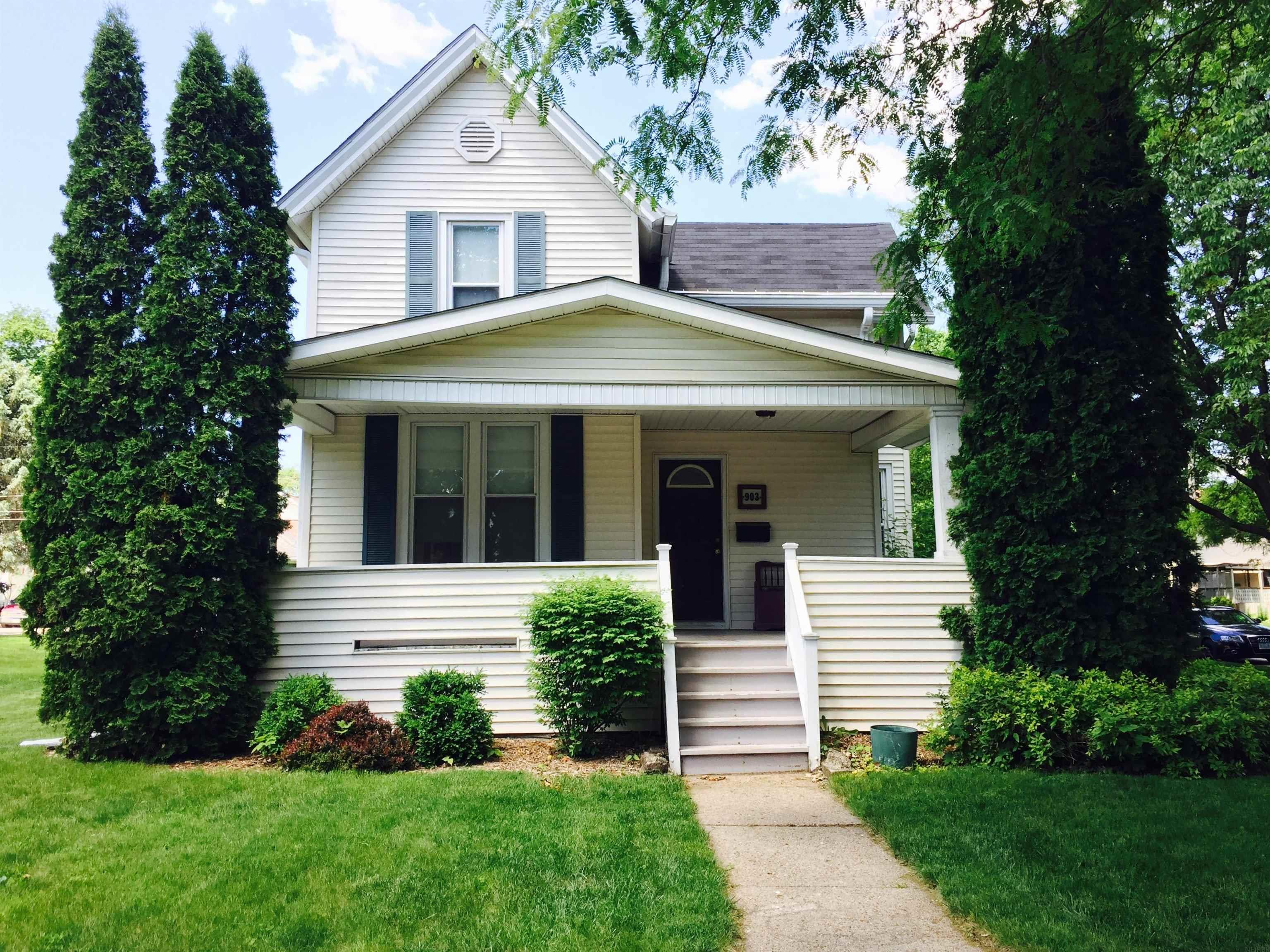903 Franklin Street  Cedar Falls IA 50613 photo