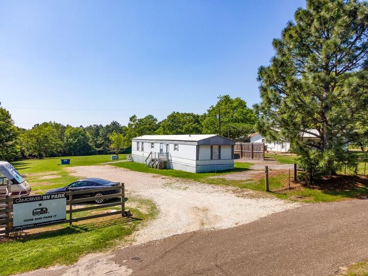 Property Photo: 361 Townsend Street TX 75980
