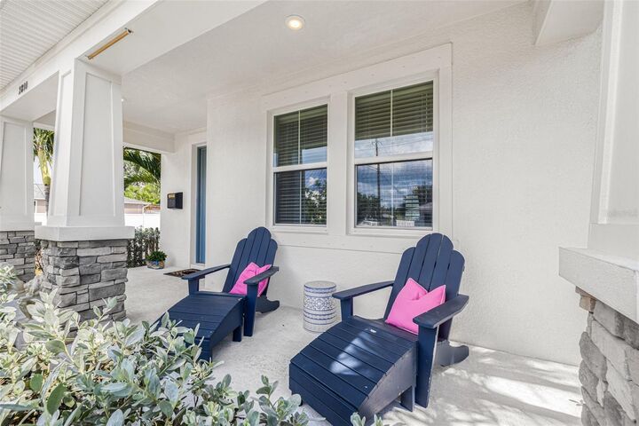 Property Photo: 2800 2nd Avenue S FL 33712