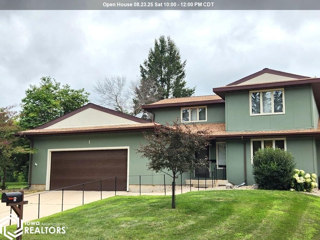 Property Photo:  1 Asbury Court  IA 50401 