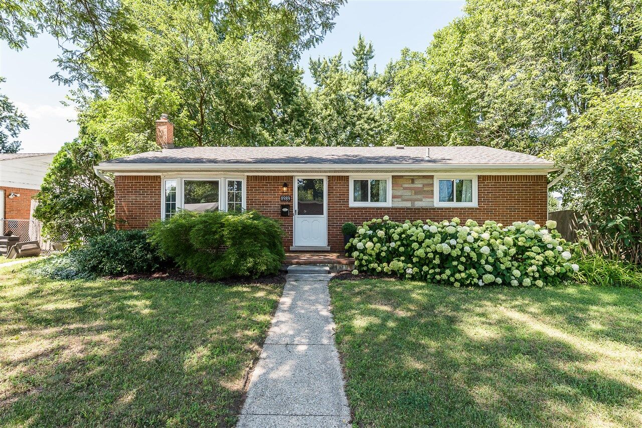 Property Photo: 8989 Parent Street MI 48150-3530