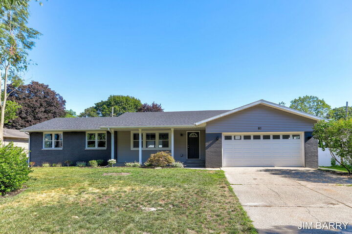 Property Photo: 91 W 40th Street MI 49423