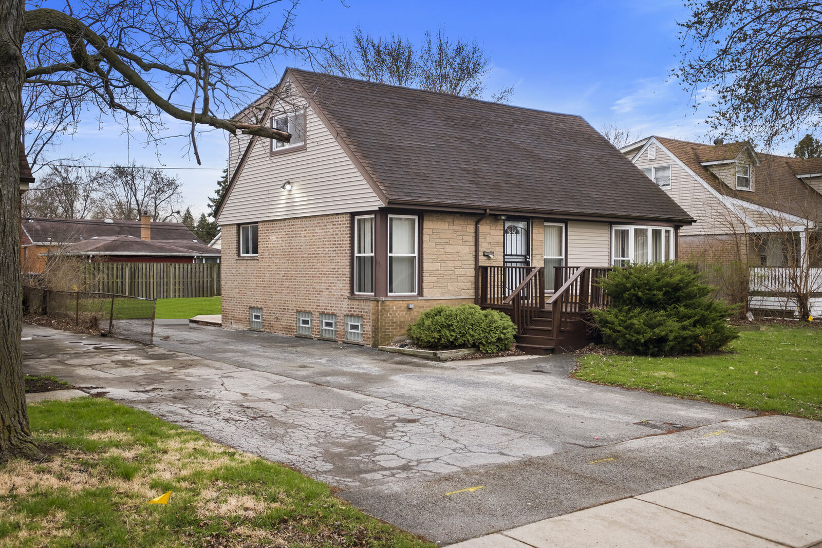Property Photo:  15607 Rose Drive  IL 60473 