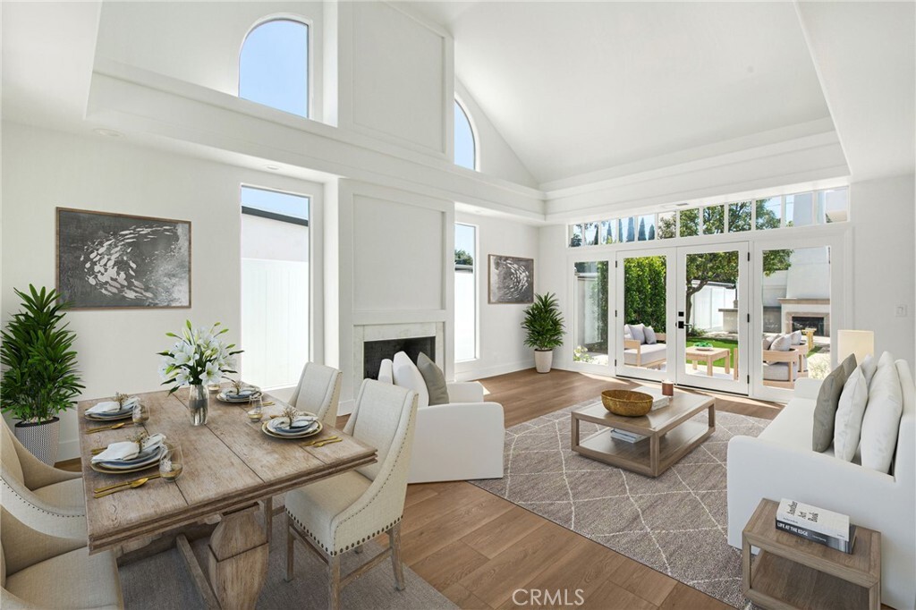 Property Photo:  405 El Modena Avenue  CA 92663 