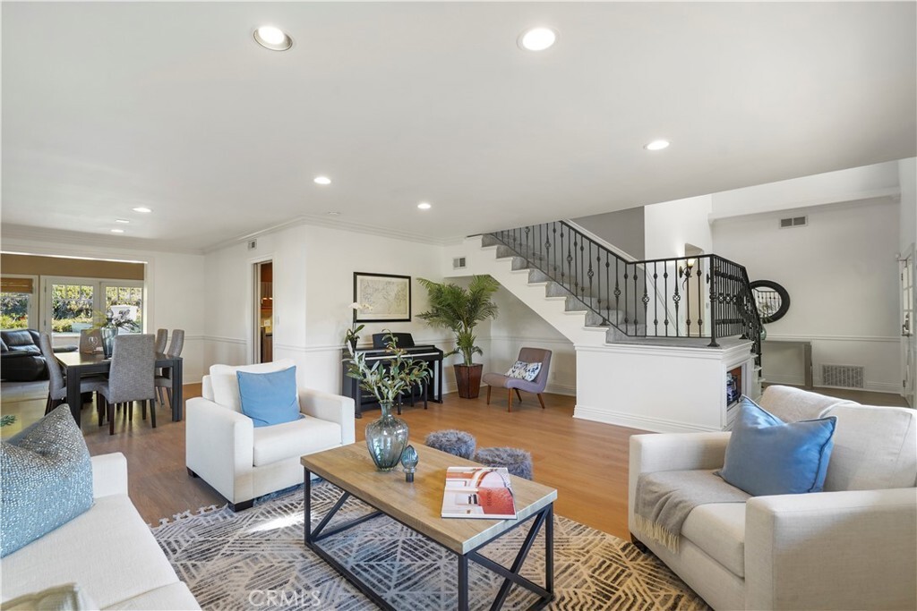 Property Photo: 22550 Flamingo Street CA 91364