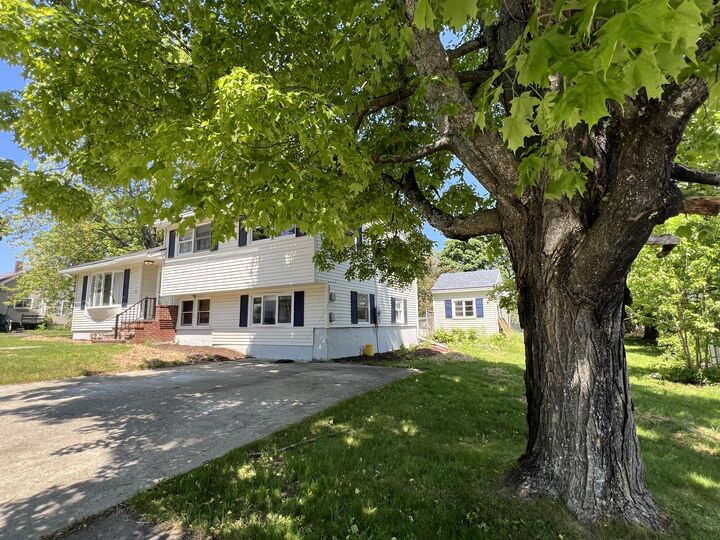 Property Photo:  277 Pearl Street  ME 04401 