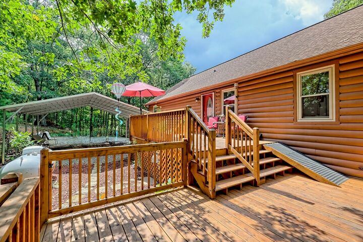 Property Photo: 61 Big Foot Lane GA 30512