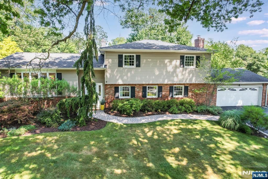 Property Photo: 535 Richard Place NJ 07481