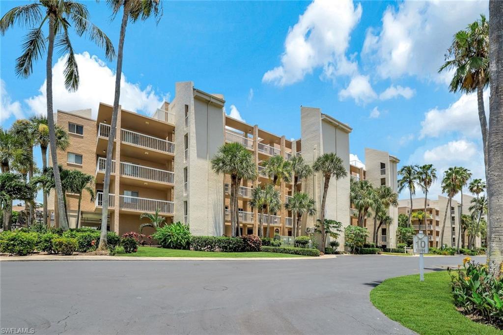 Property Photo:  889 Collier Ct 2-203  FL 34145 