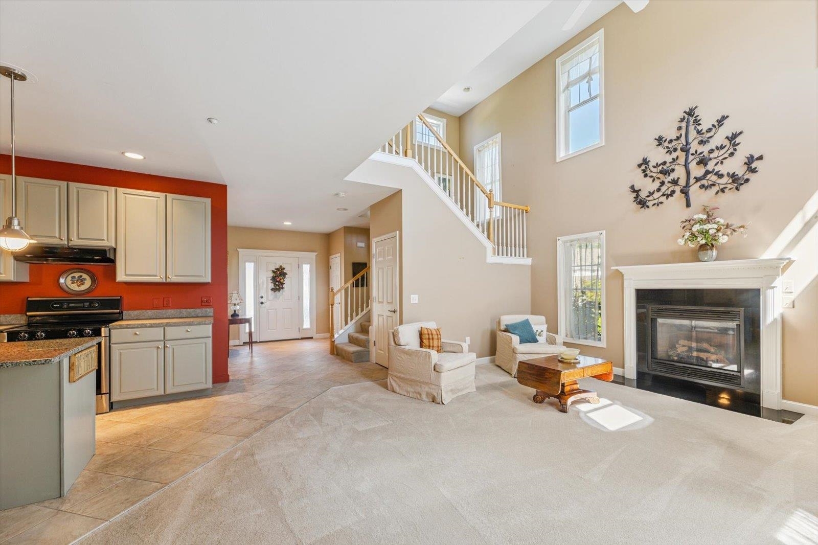 Property Photo: 18 Eastridge Drive NH 03458