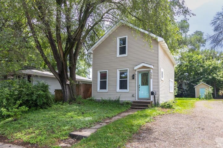 Property Photo:  398 Banfil Street  MN 55102 