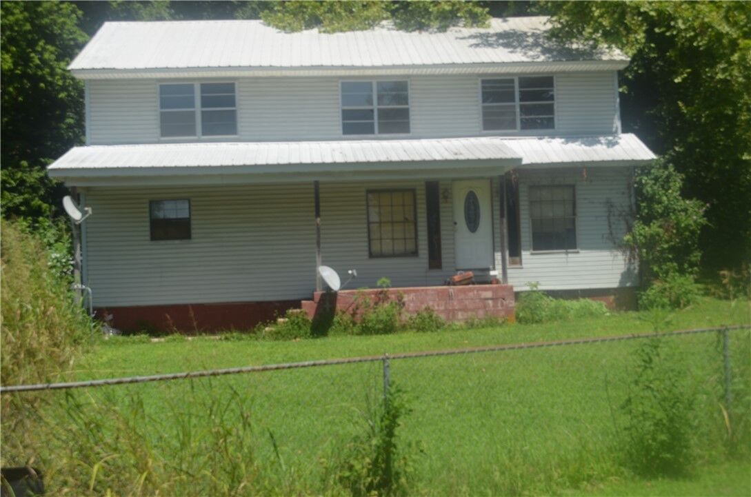 Property Photo: 24128 Honey Creek Road AR 72768