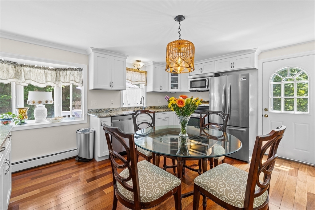 Property Photo:  450 Skunknet Rd  MA 02632 
