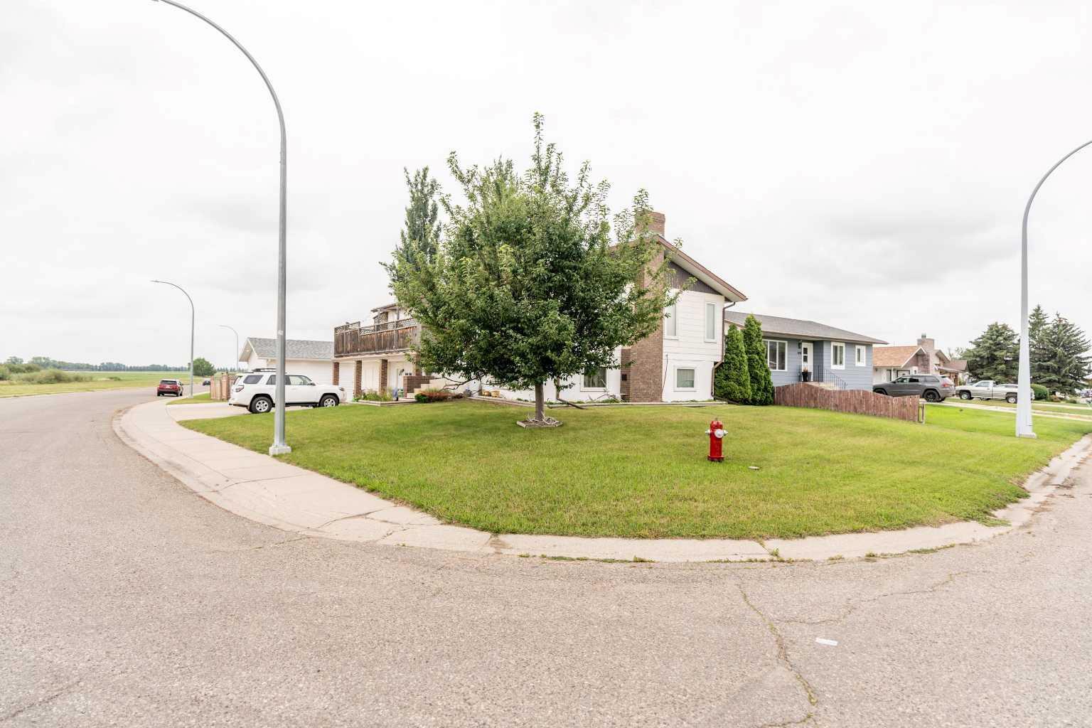 Photo de la propriété: 4716 Heritage Drive AB T1G 1A4