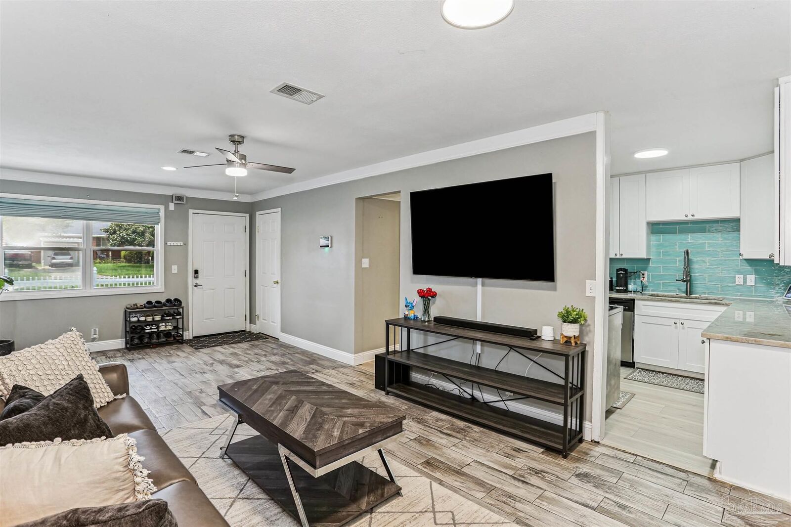 Property Photo: 4519 Martha Ave FL 32506