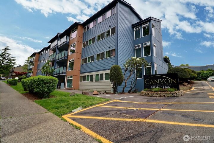 15138  65th Avenue S 109  Tukwila WA 98188 photo