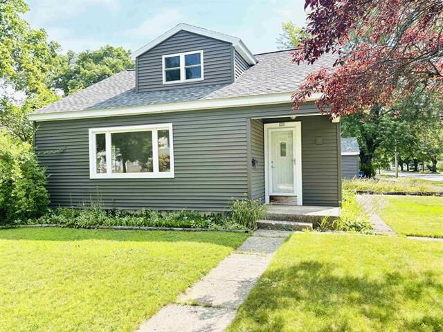 1219 S Union Street  Traverse City MI 49684 photo